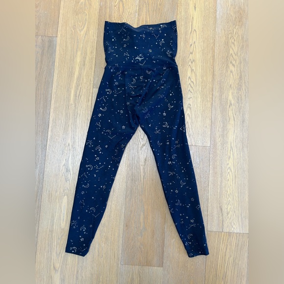 EUC SoftShine Love The Bump Maternity Midi Legging in Limited Edition Print (XS) - Picture 2 of 4